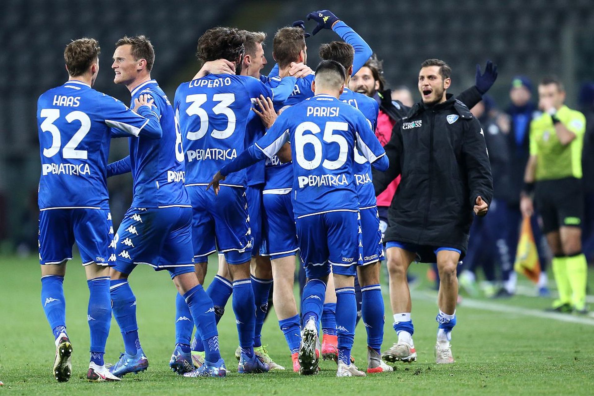 水晶宫需要 水晶宫需要